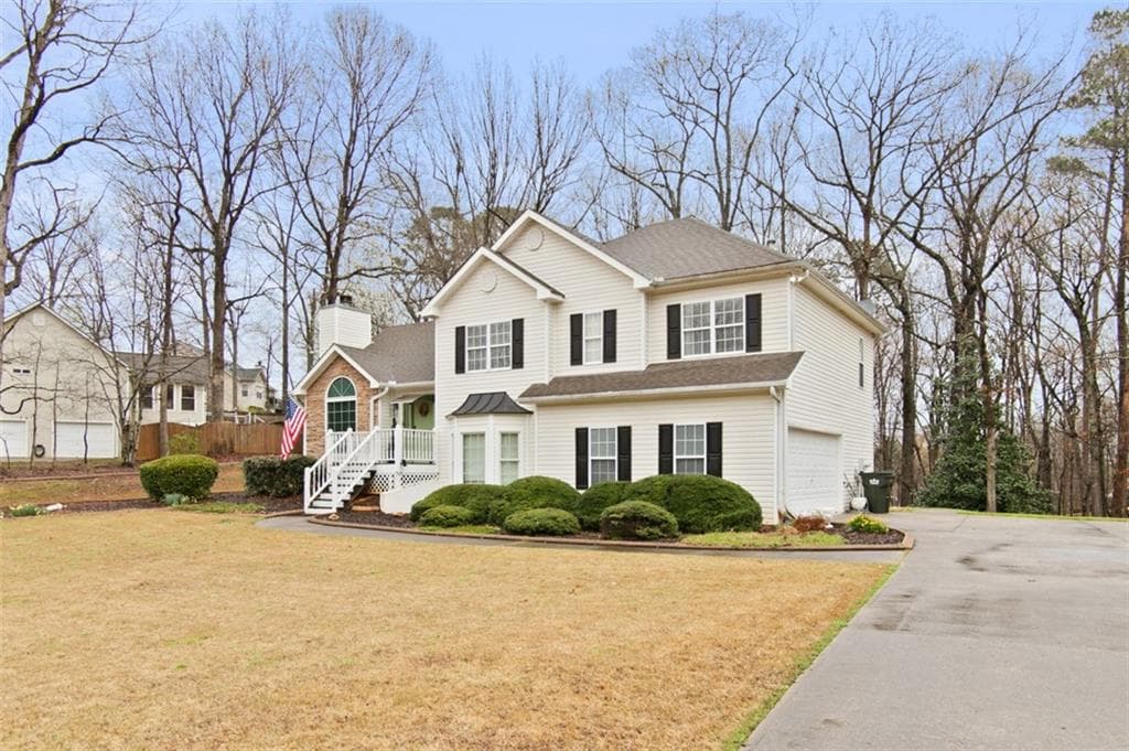 3 bedroom, 3 bathroom, 2,259 sq ft single family residence under contract at 308 Saddle Wood Drive, Canton, GA 30114 — photo 5