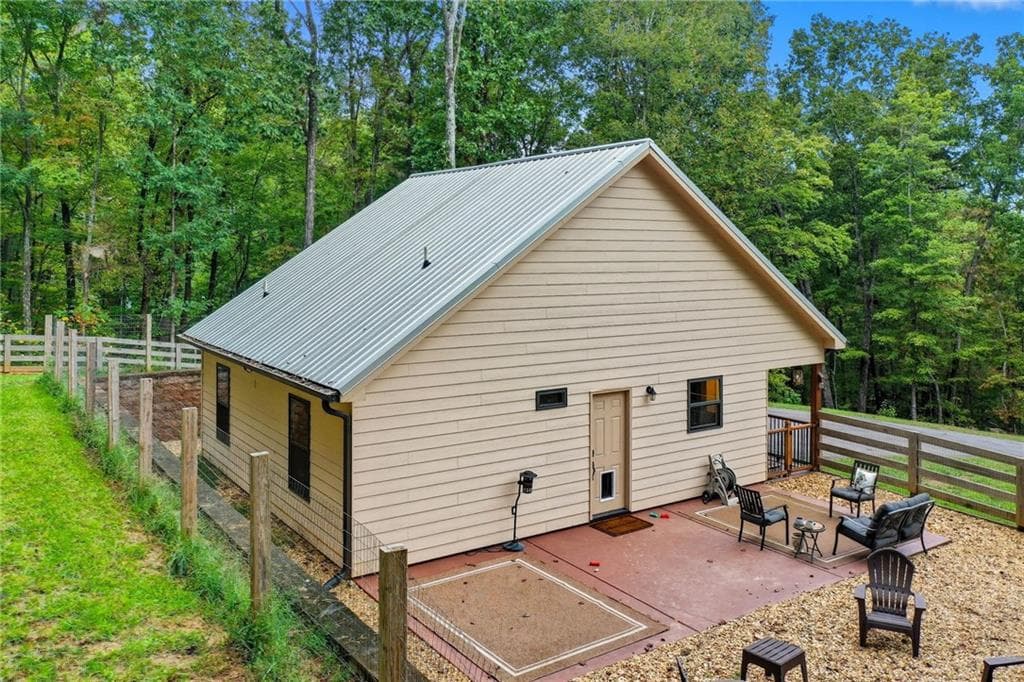 2 bedroom, 1 bathroom, 780 sq ft single family residence for sale at 415 Woods Road, Talking Rock, GA 30175 — photo 7