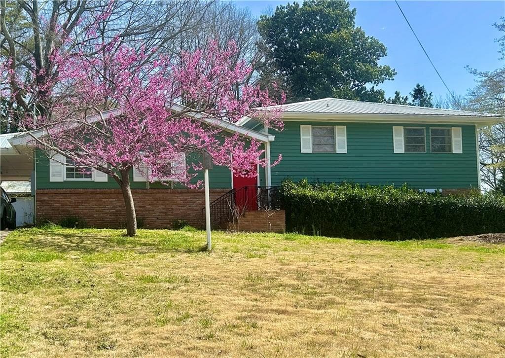 4 bedroom, 3 bathroom, 2,592 sq ft single family residence for sale at 282 Evelyn Street, Marietta, GA 30064 — photo 5