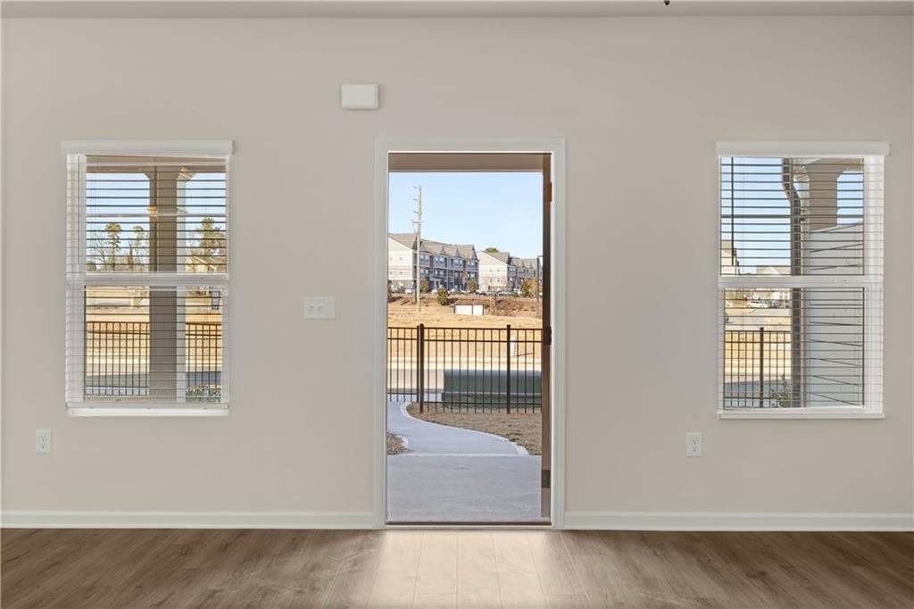 3 bedroom, 3 bathroom, 2,002 sq ft townhouse for sale at 3263 Lake Carlton Road 23, Loganville, GA 30052 — photo 6