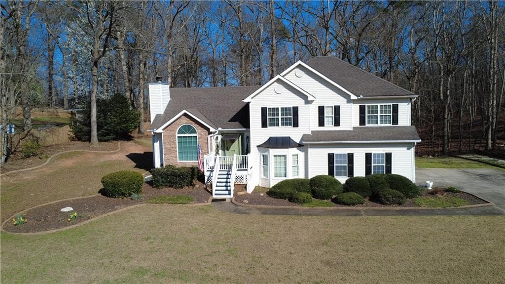3 bedroom, 3 bathroom, 2,259 sq ft single family residence under contract at 308 Saddle Wood Drive, Canton, GA 30114 — photo 6