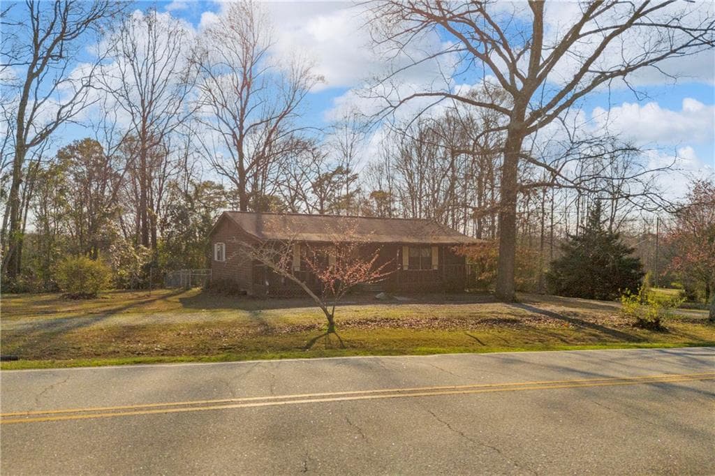 1019 White Hill School Road