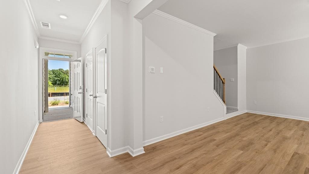 4 bedroom, 3 bathroom, 1,877 sq ft townhouse for sale at 4141 Kestrel Court, Gainesville, GA 30506 — photo 4