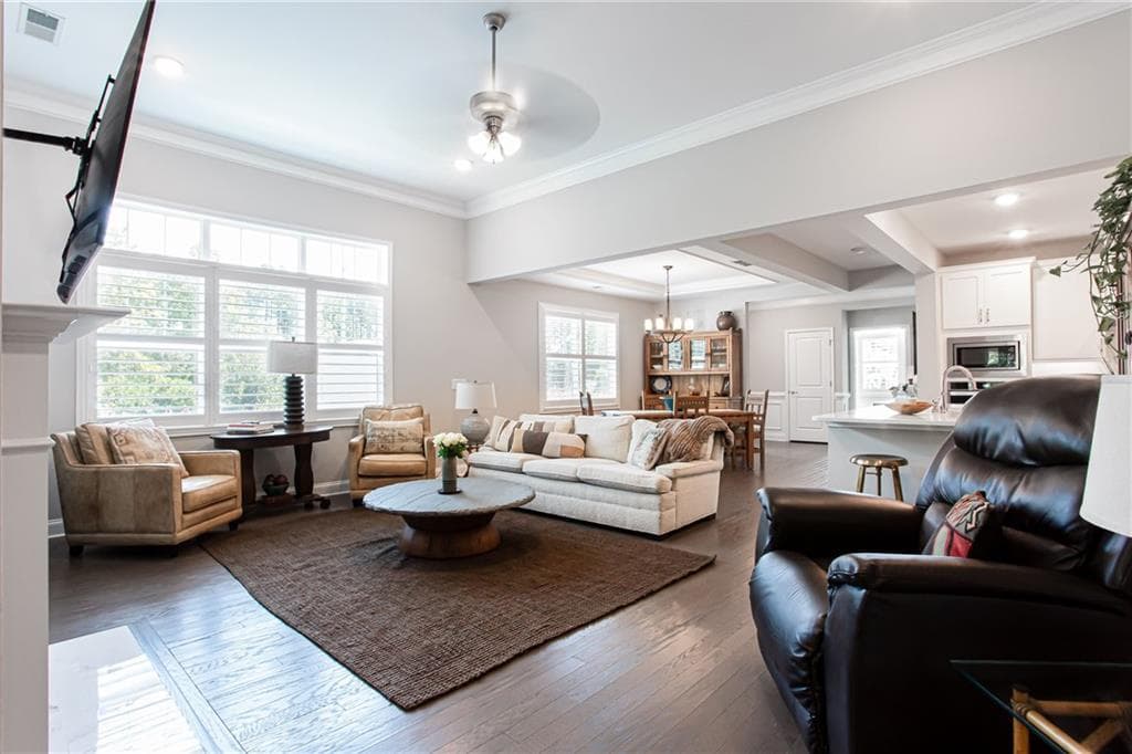 3 bedroom, 3 bathroom, 2,821 sq ft condominium for sale at 1601 Lexington Green Pines, Cumming, GA 30040 — photo 10