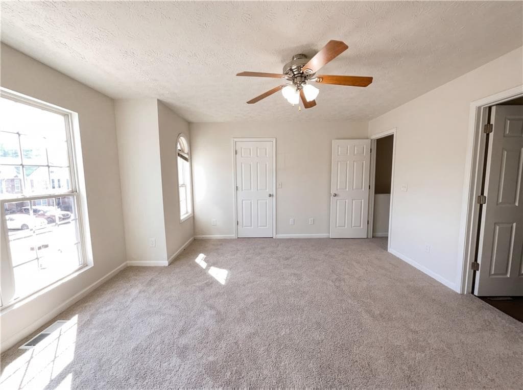 3 bedroom, 3 bathroom, 1,444 sq ft townhouse under contract at 4041 Browne Court, Conley, GA 30288 — photo 4