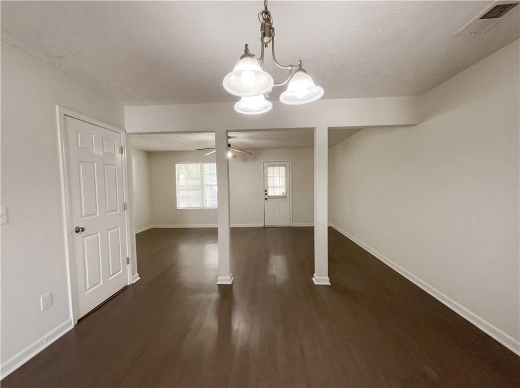 3 bedroom, 3 bathroom, 1,444 sq ft townhouse under contract at 4041 Browne Court, Conley, GA 30288 — photo 10