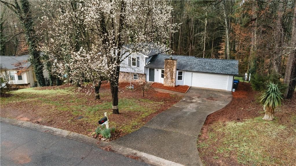 4 bedroom, 3 bathroom, 2,134 sq ft single family residence for sale at 3043 Fireside Drive, Snellville, GA 30078 — photo 4