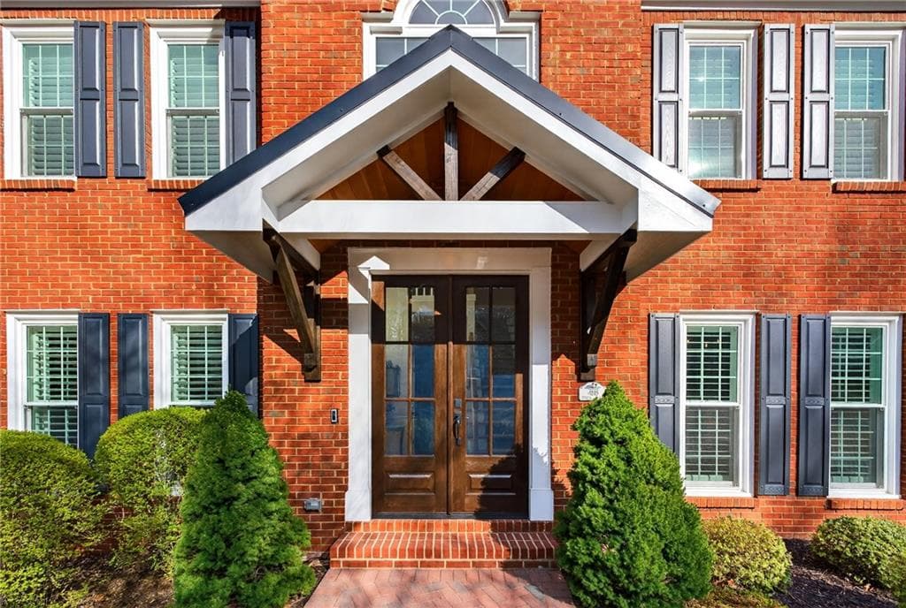 4118 Devon Wood Drive, Marietta, GA 30066 — most recent listing photo