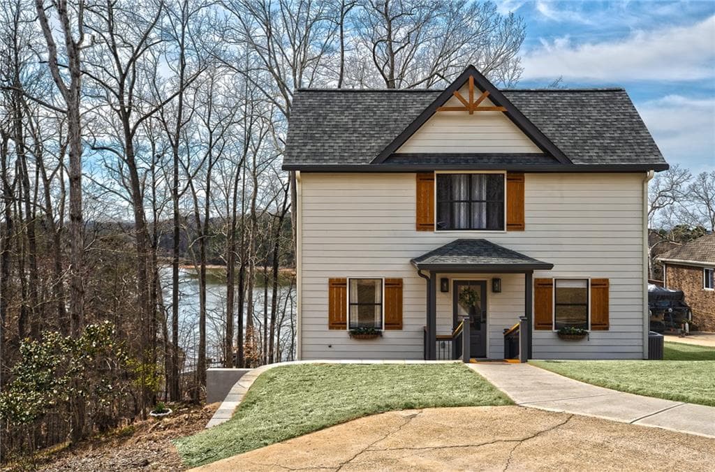 3339 Cove Overlook Drive, Gainesville, GA 30501 — most recent listing photo