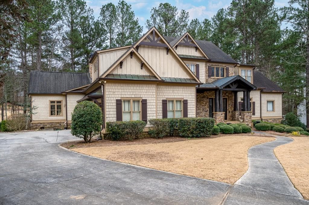 6 bedroom, 7 bathroom, 8,110 sq ft single family residence for rent at 6213 ARNALL Court, Acworth, GA 30101 for $7,000 a month — photo 5