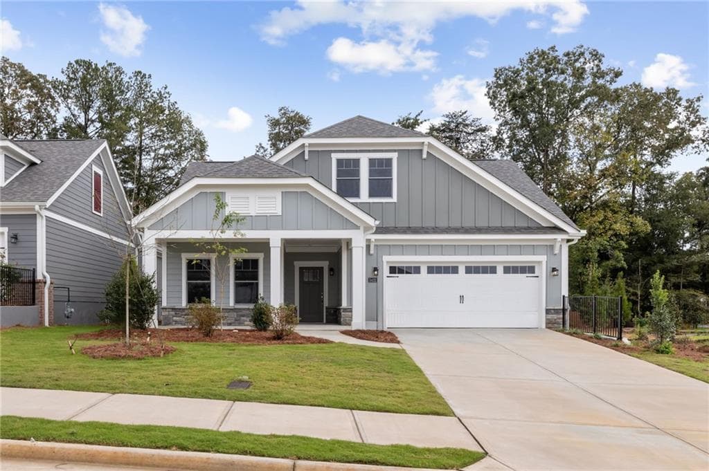 3 bedroom, 3 bathroom, 2,589 sq ft single family residence sold at 3422 Fishpond Circle, Dacula, GA 30019
