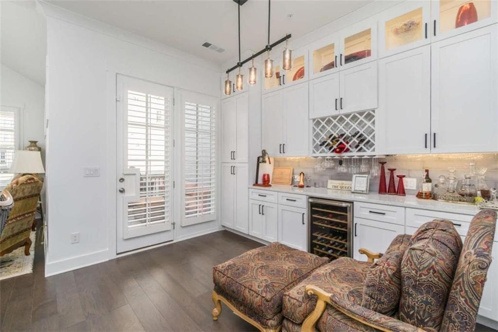 3 bedroom, 4 bathroom, 2,564 sq ft townhouse for sale at 963 South on main Drive, Woodstock, GA 30188 — photo 10