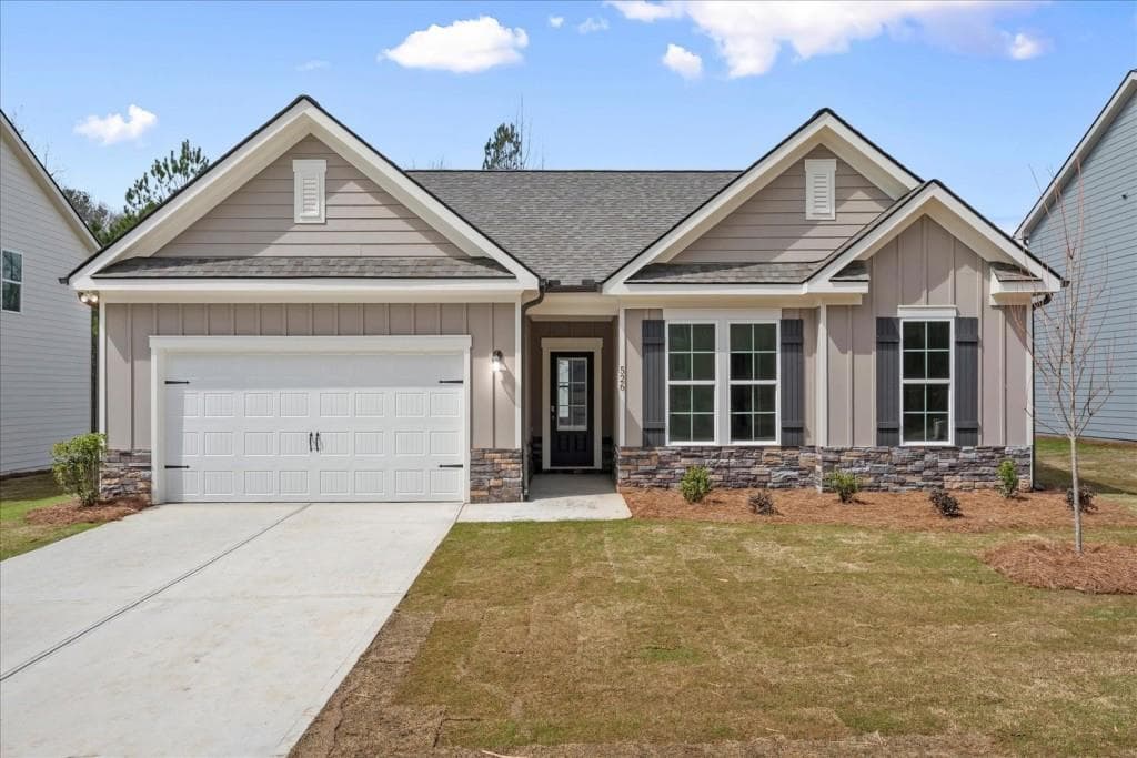 526 Lillian Way, Statham, GA 30666 — most recent listing photo