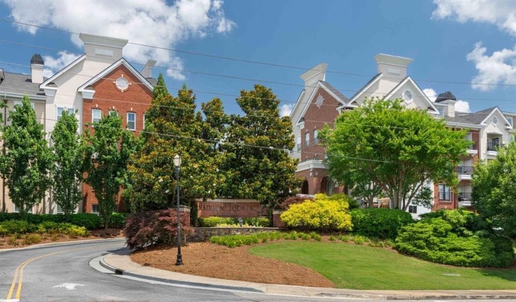 1 bedroom, 1 bathroom, 761 sq ft condominium for sale at 1850 Cotillion Drive 3413, Atlanta, GA 30338