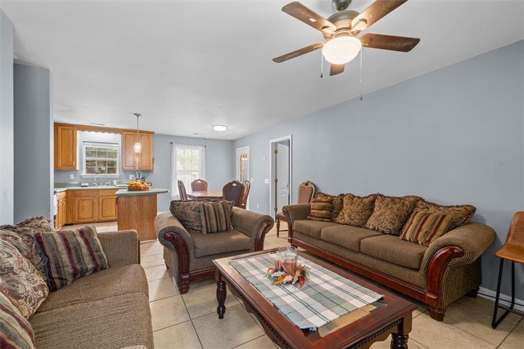3 bedroom, 2 bathroom single family residence for sale at 171 Bear Den Court, Dalton, GA 30721 — photo 9