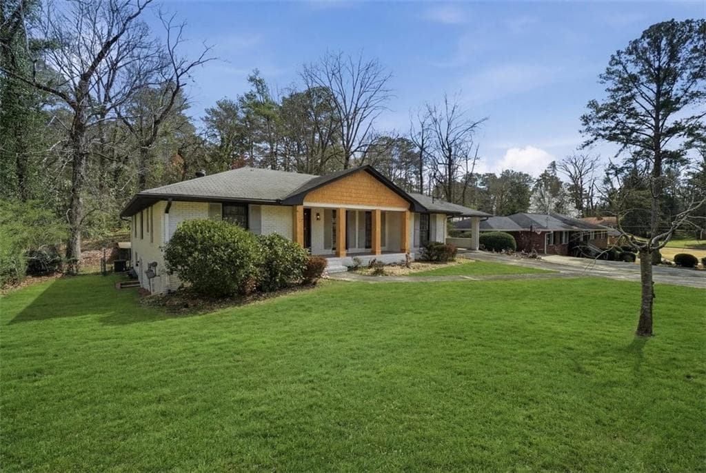 3 bedroom, 2 bathroom, 3,000 sq ft single family residence sold at 1006 Burnt Hickory Drive, Atlanta, GA 30311