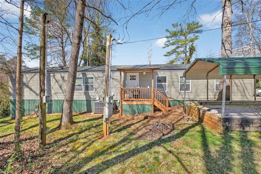 2 bedroom, 2 bathroom, 952 sq ft single family residence for sale at 5520 Mount Shores Circle, Gainesville, GA 30506 — photo 5