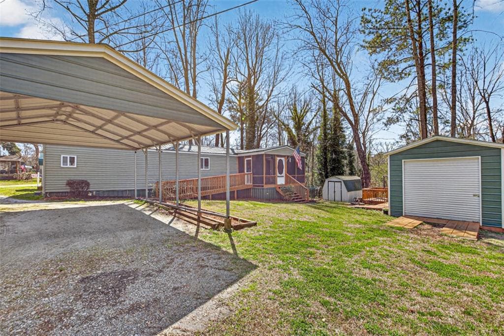 2 bedroom, 2 bathroom, 952 sq ft single family residence for sale at 5520 Mount Shores Circle, Gainesville, GA 30506 — photo 8