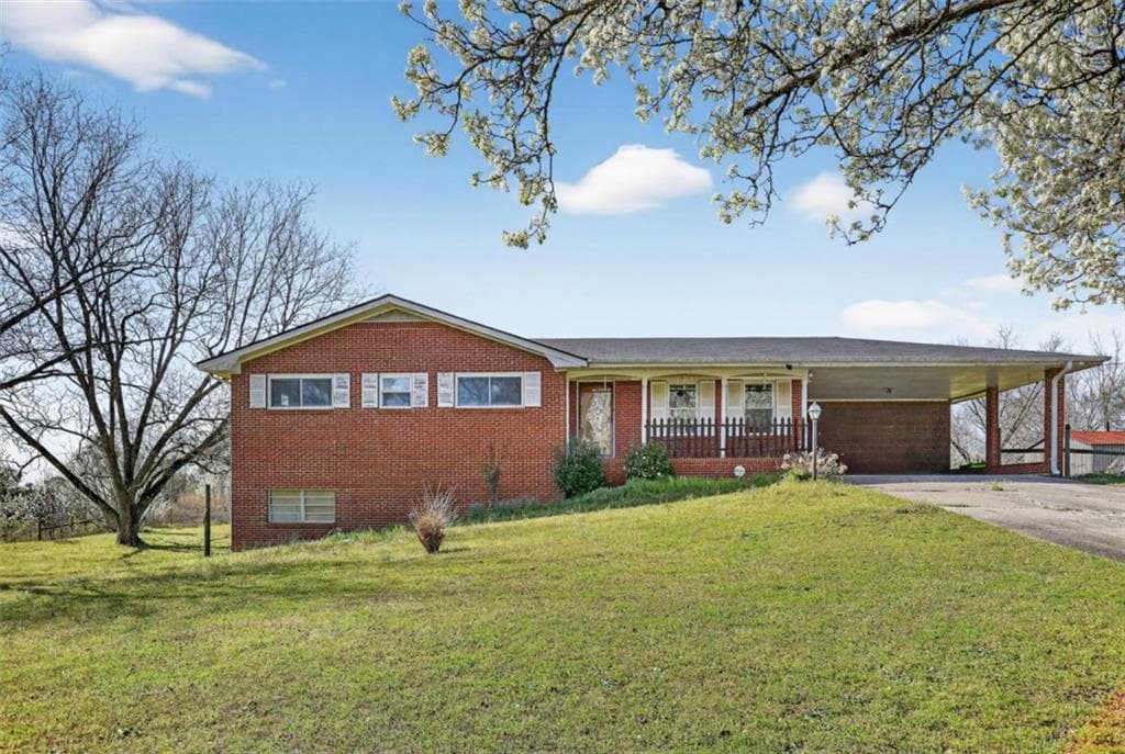 2324 Wilson Road