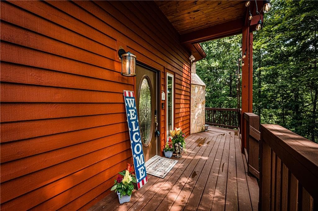 4 bedroom, 4 bathroom, 4,319 sq ft single family residence for sale at 15 Alm Strasse, Helen, GA 30545 — photo 7