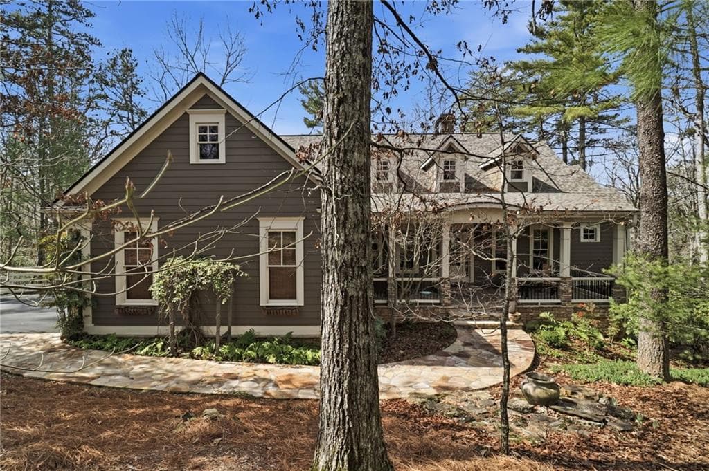 5 bedroom, 6 bathroom, 4,396 sq ft single family residence for sale at 89 Bluestern Drive, Big Canoe, GA 30143 — photo 2