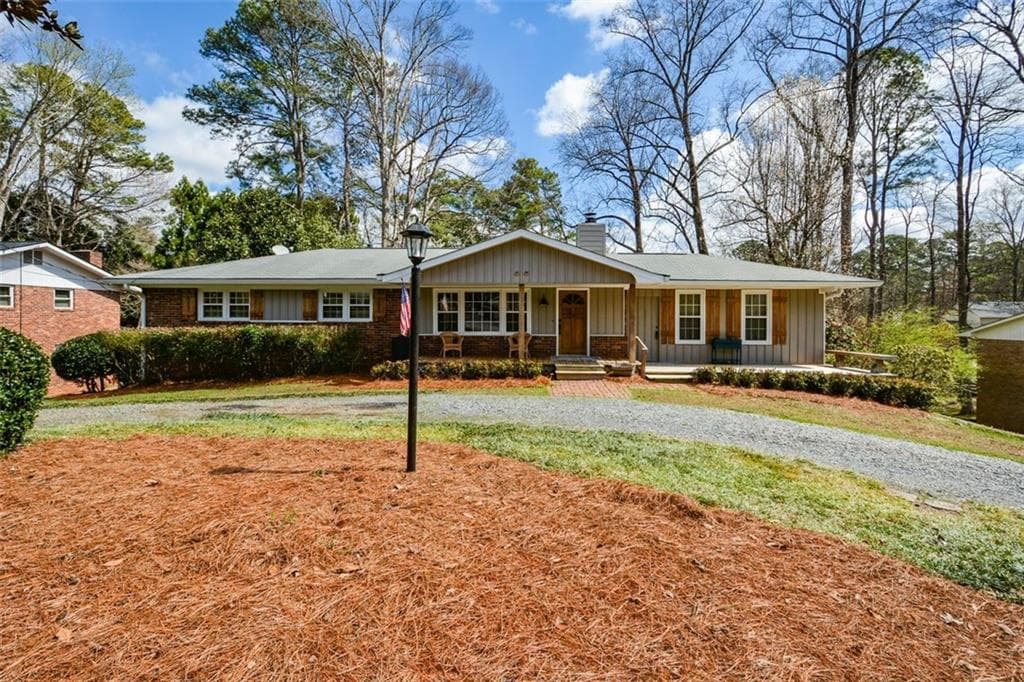 18 Old Farm Road, Marietta, GA 30068 — most recent listing photo