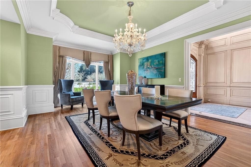 7 bedroom, 8 bathroom, 9,064 sq ft single family residence for sale at 8480 St Marlo Fairway Drive, Duluth, GA 30097 — photo 8