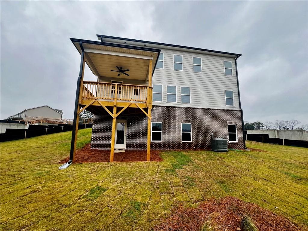 5 bedroom, 4 bathroom, 2,892 sq ft single family residence for sale at 477 Collier Mills Road, Lawrenceville, GA 30045 — photo 4
