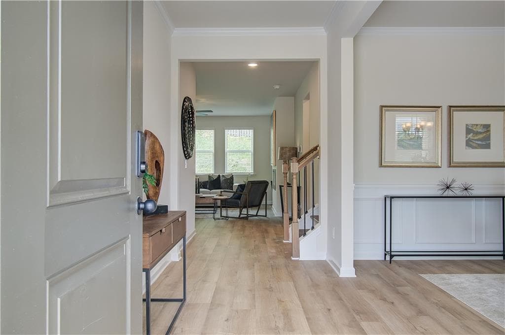 5 bedroom, 4 bathroom, 2,892 sq ft single family residence for sale at 477 Collier Mills Road, Lawrenceville, GA 30045 — photo 5