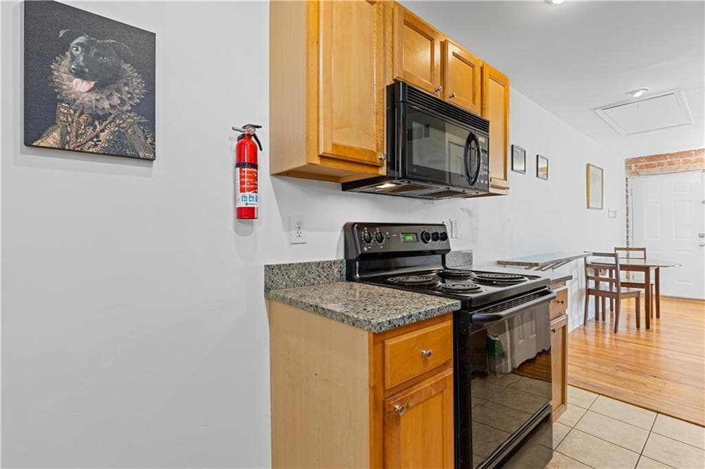 1 bedroom, 1 bathroom, 560 sq ft condominium for sale at 24 Daniel Street 12, Atlanta, GA 30312 — photo 10