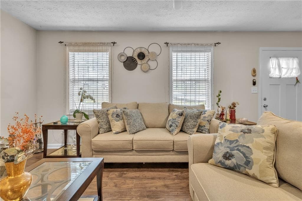 3 bedroom, 3 bathroom, 1,728 sq ft single family residence for sale at 3123 Booths Court, Dacula, GA 30019 — photo 9