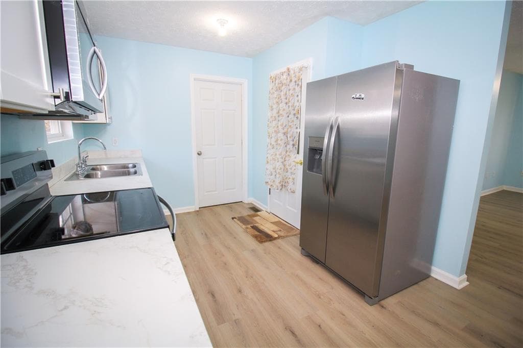 3 bedroom, 2 bathroom, 1,351 sq ft single family residence for sale at 5674 Maiden Lane, Lula, GA 30554 — photo 7