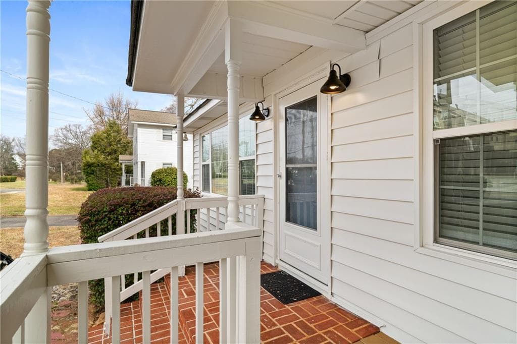 4 bedroom, 2 bathroom, 2,240 sq ft single family residence for rent at 2790 Sardis Street, Kennesaw, GA 30144 for $3,795 a month — photo 7