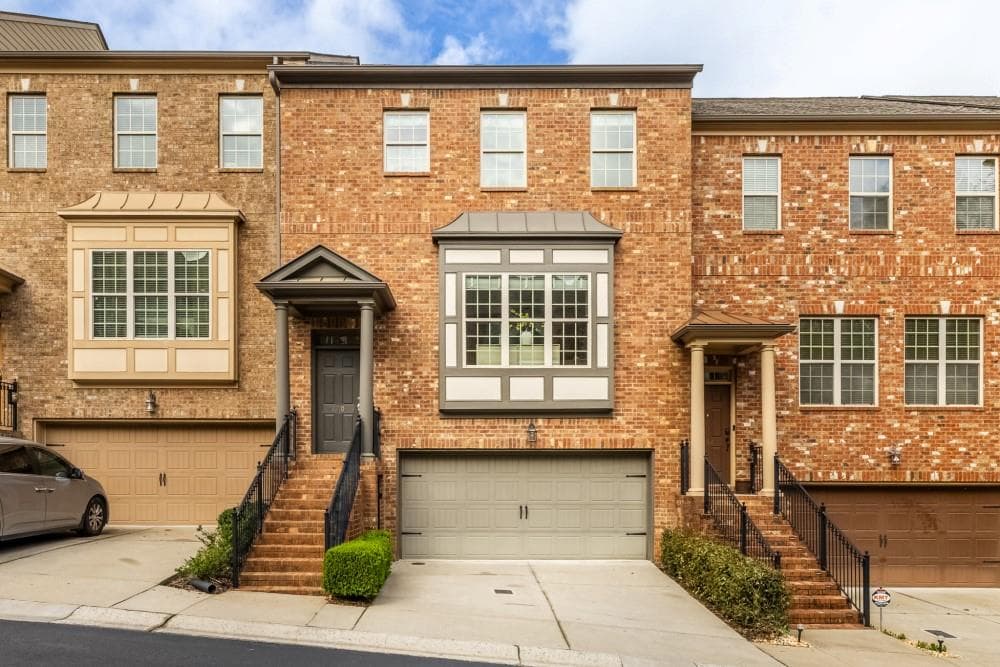 4 bedroom, 4 bathroom, 2,546 sq ft townhouse sold at 870 Cedar River Court, Marietta, GA 30067