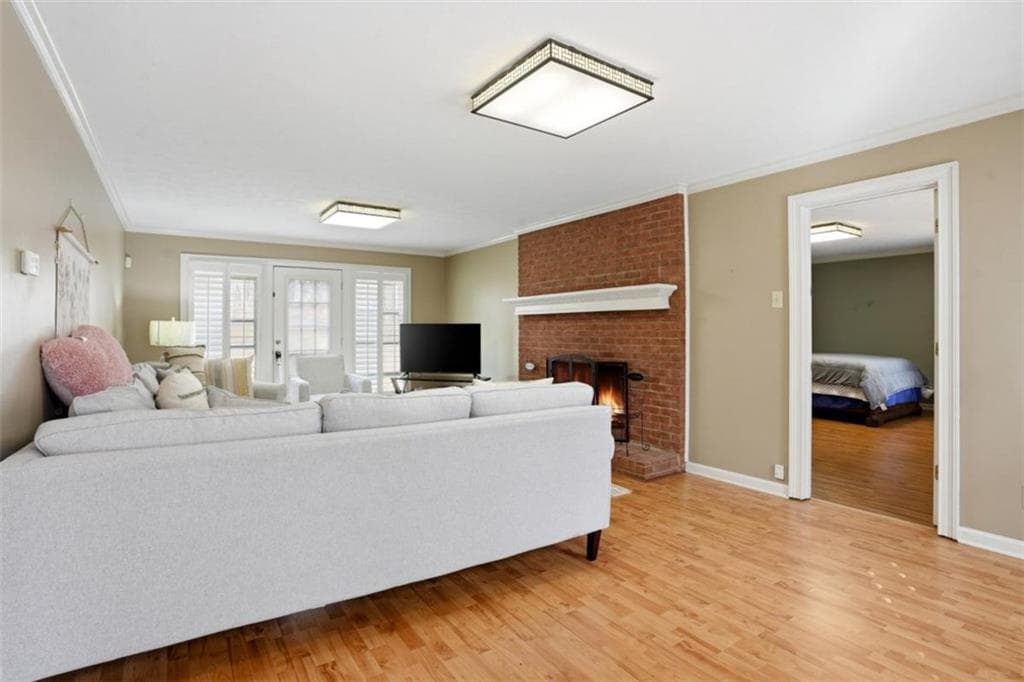 3 bedroom, 3 bathroom, 2,683 sq ft single family residence for sale at 2077 Honey Creek Road, Conyers, GA 30094 — photo 4