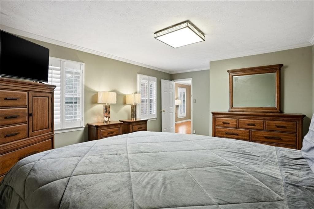 3 bedroom, 3 bathroom, 2,683 sq ft single family residence for sale at 2077 Honey Creek Road, Conyers, GA 30094 — photo 10