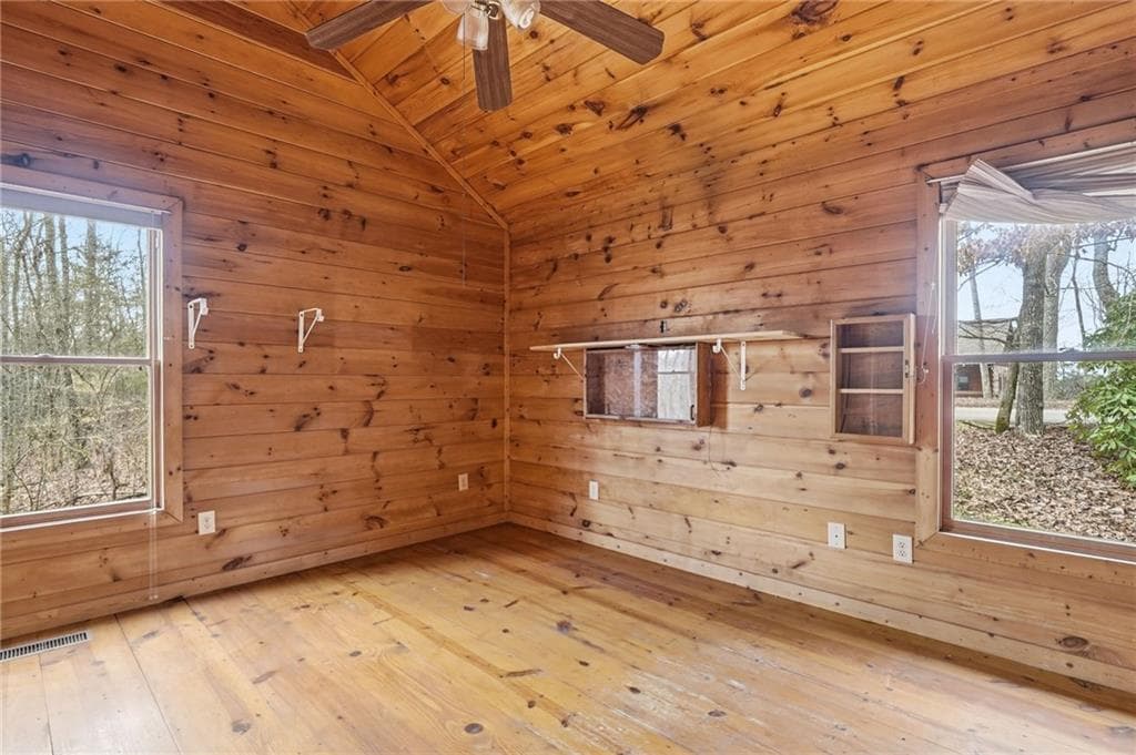 4 bedroom, 3 bathroom, 1,830 sq ft single family residence under contract at 591 Oak Ridge Road, Ellijay, GA 30536 — photo 9
