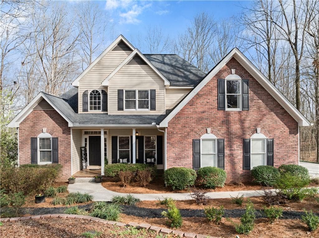 5812 Shadow Oaks Drive, Murrayville, GA 30564 — most recent listing photo