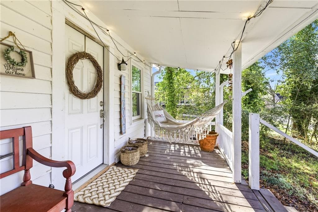 3 bedroom, 3 bathroom, 1,946 sq ft single family residence for sale at 314 Holley Street, Demorest, GA 30535 — photo 7