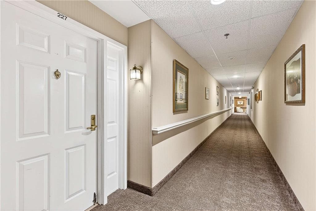 2 bedroom, 2 bathroom, 1,088 sq ft condominium for sale at 1800 Clairmont Lake A227, Decatur, GA 30033 — photo 4