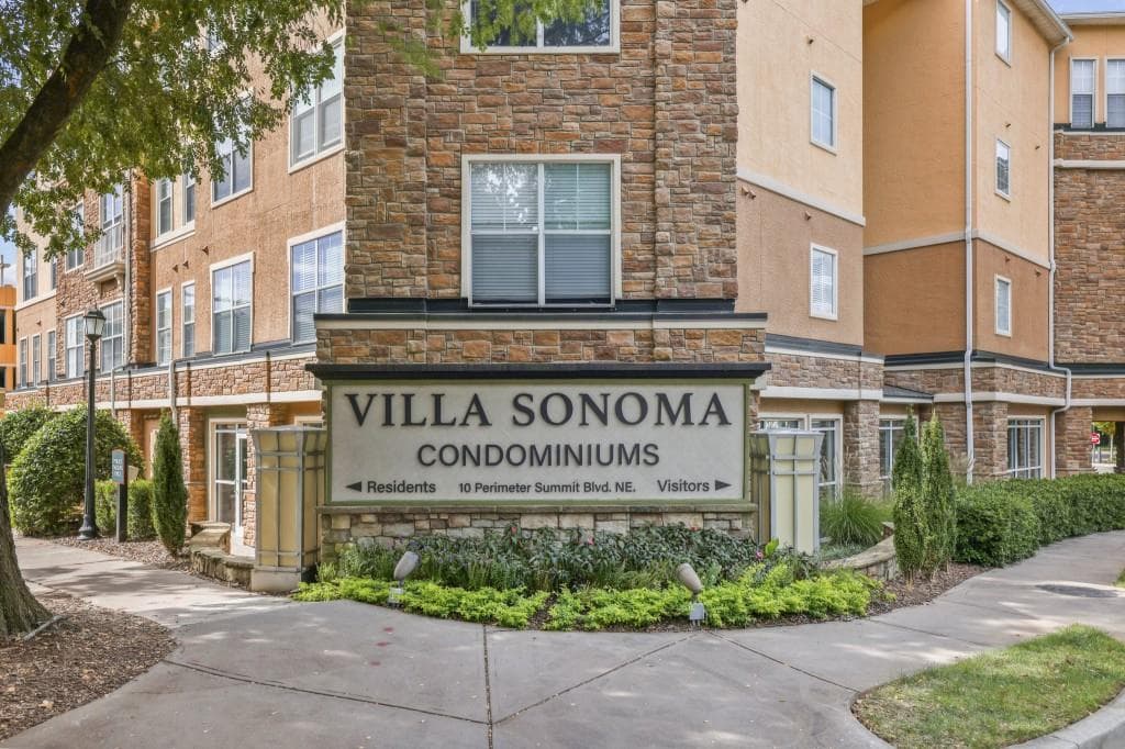 2 bedroom, 2 bathroom, 1,079 sq ft condominium for sale at 10 Perimeter Summit Boulevard 2112, Atlanta, GA 30319 — photo 7