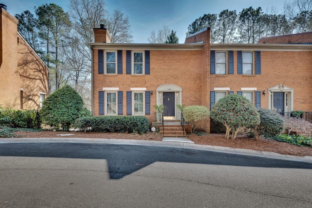 2 bedroom, 3 bathroom, 1,780 sq ft townhouse sold at 1150 Morningside Place, Atlanta, GA 30306