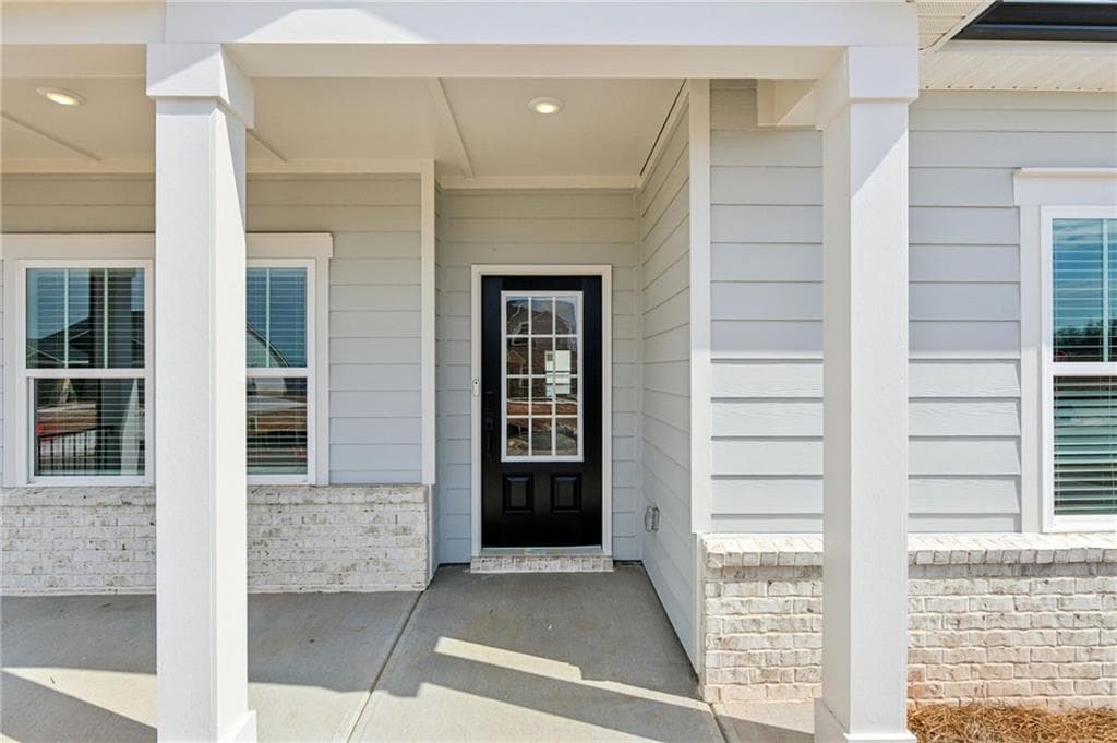 5 bedroom, 4 bathroom, 2,950 sq ft single family residence for sale at 2104 Homer Drive, Monroe, GA 30656 — photo 6