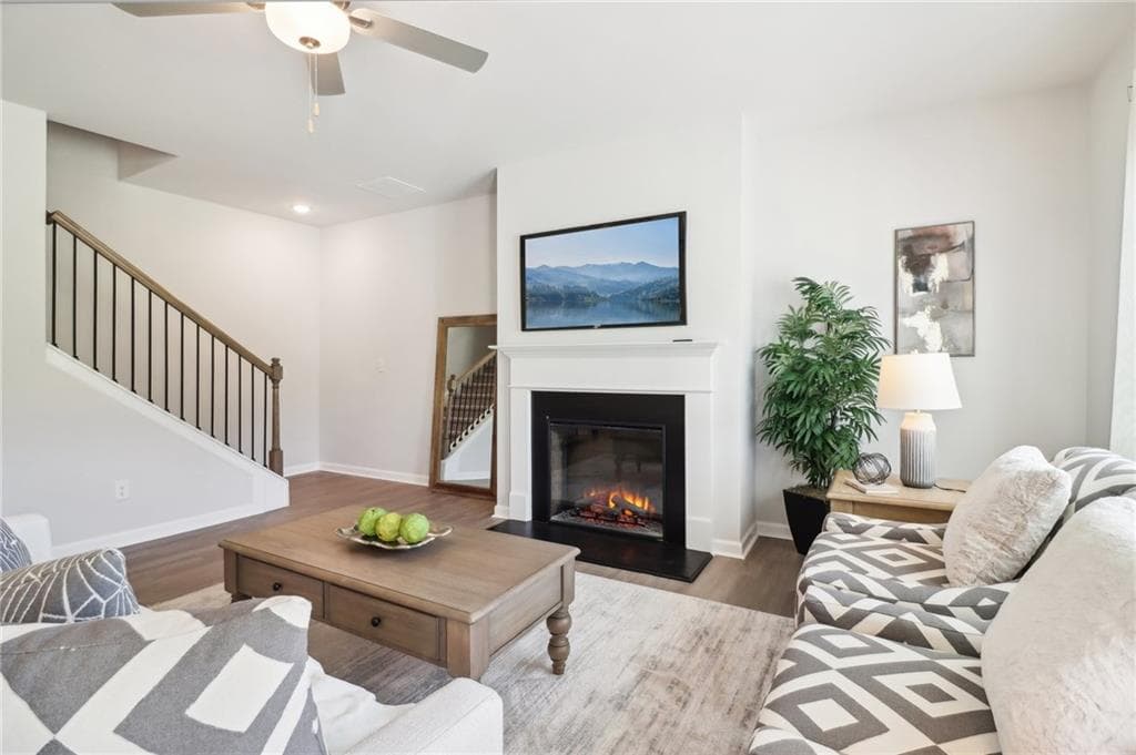 5 bedroom, 4 bathroom, 2,428 sq ft single family residence under contract at 1321 Stephens View Drive, Loganville, GA 30052 — photo 6