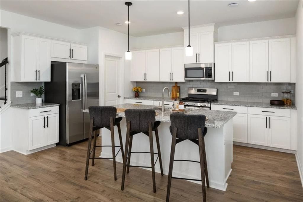 4 bedroom, 3 bathroom, 2,714 sq ft single family residence for rent at 1735 Wellston Drive, Lawrenceville, GA 30043 for $3,145 a month — photo 2