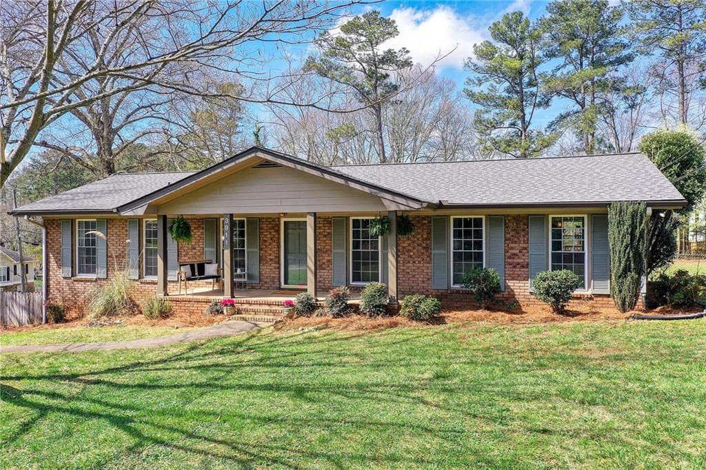 3911 Catalina Drive, Marietta, GA 30066 — most recent listing photo