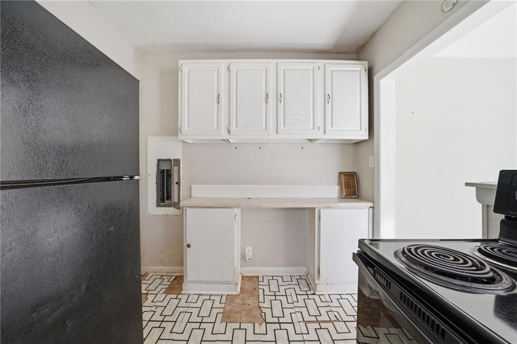 3 bedroom, 1 bathroom, 1,104 sq ft single family residence for sale at 1564 Columbia Drive, Decatur, GA 30032 — photo 9