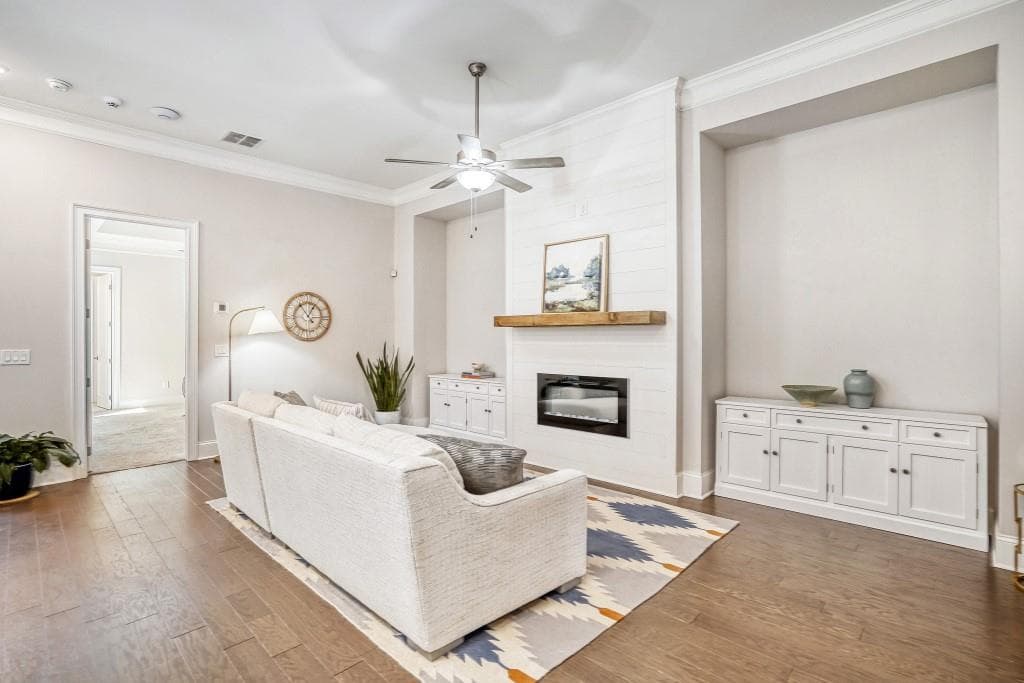 3 bedroom, 4 bathroom, 2,628 sq ft single family residence for sale at 642 Stickley Oak Way, Woodstock, GA 30189 — photo 10