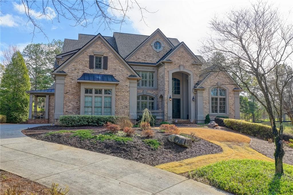 6 bedroom, 10 bathroom, 10,321 sq ft single family residence under contract at 3229 Carmichael Place, Duluth, GA 30097 — photo 2