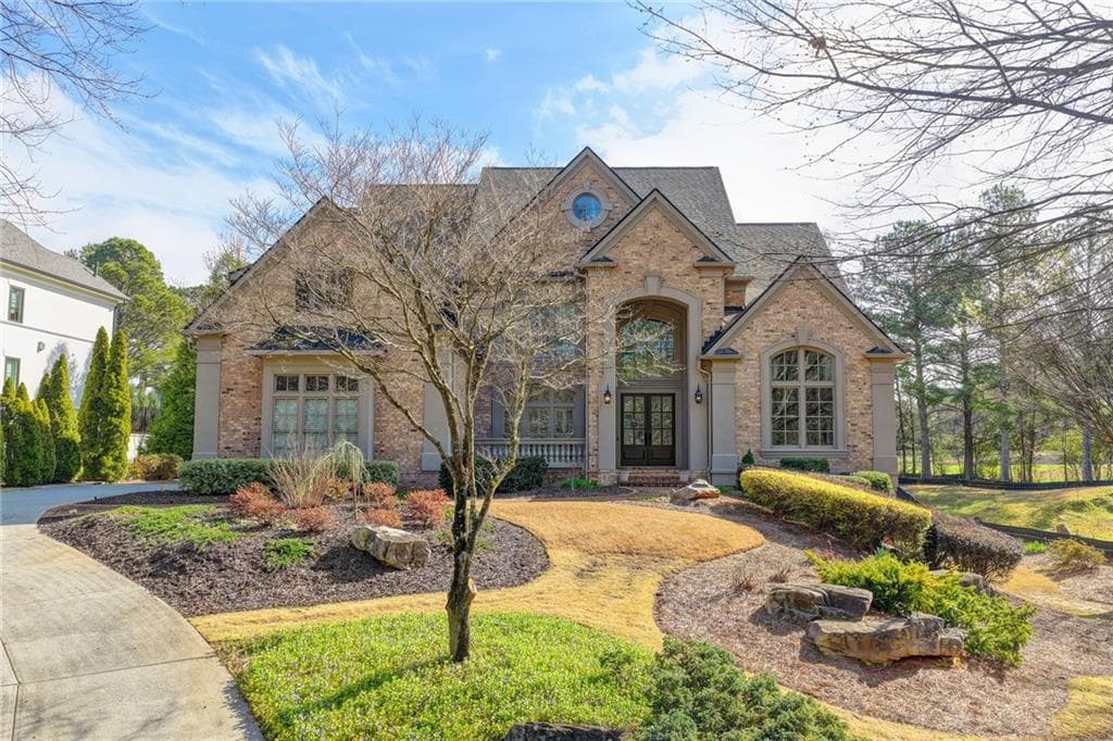 6 bedroom, 10 bathroom, 10,321 sq ft single family residence under contract at 3229 Carmichael Place, Duluth, GA 30097 — photo 7